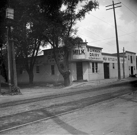 The Bowman, Central Avenue, c. 1903